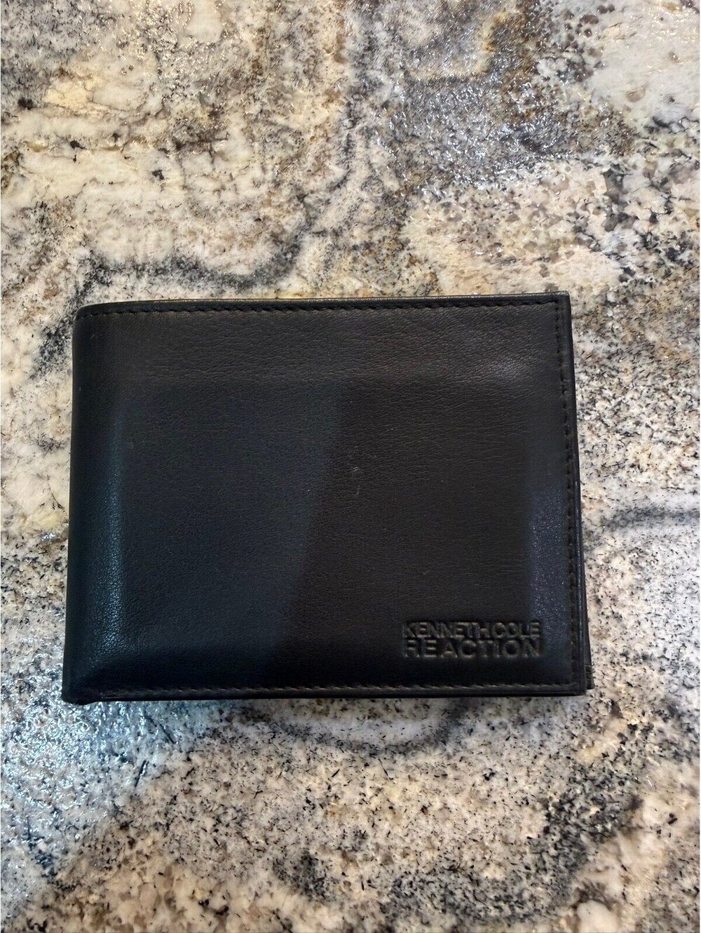Kenneth Cole Reaction Black Leather Bifold Wallet